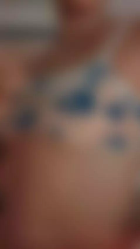 I love flowers my love, did you know that?  😍 by rebecablack