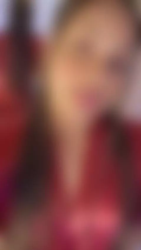 I’m easily distracted by rebecablack