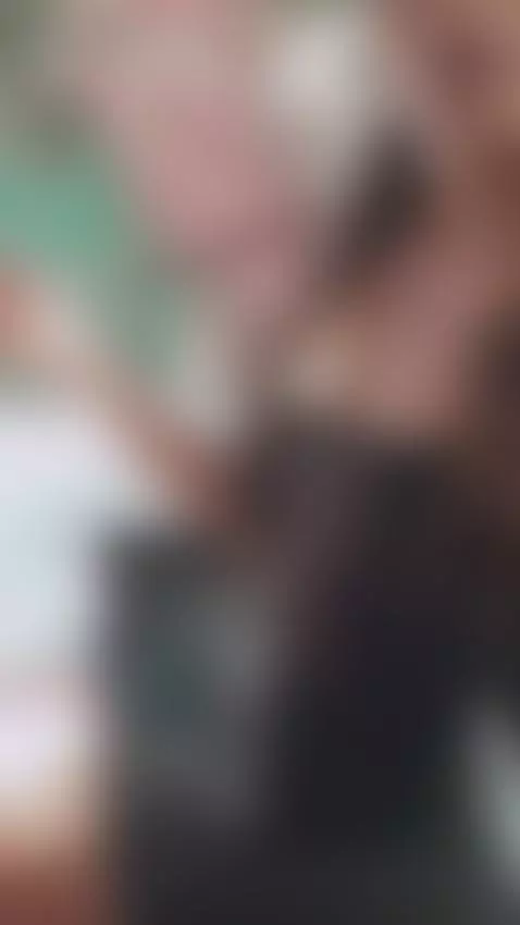 Mondays don’t feel so bad… not when I get to talk to you 😏🔥 by rebecablack