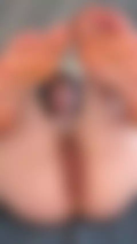 Thick white ass cheeks parted revealing pierced pink lips 😻 ... by vixenvicky