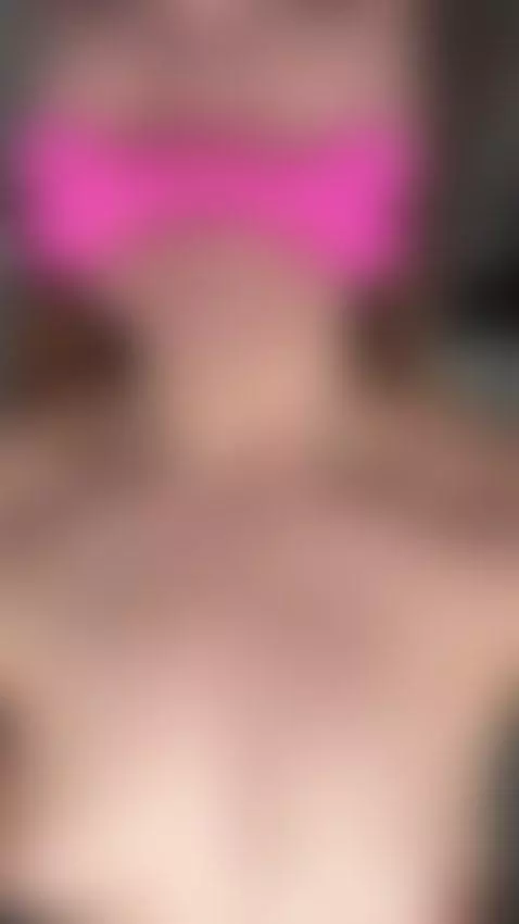 Thick teen PAWG wet asshole stretched wide by vibrating toy ... by vixenvicky