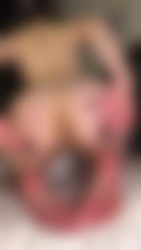 Innocent pose, guilty mind 😘🔥 by lustyloona