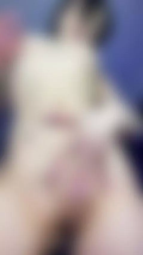 I know what part you’ll pause on 😉 by lustyloona