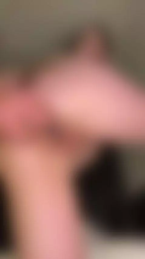 The air thickens when I pause just right 😈💧 by lustyloona