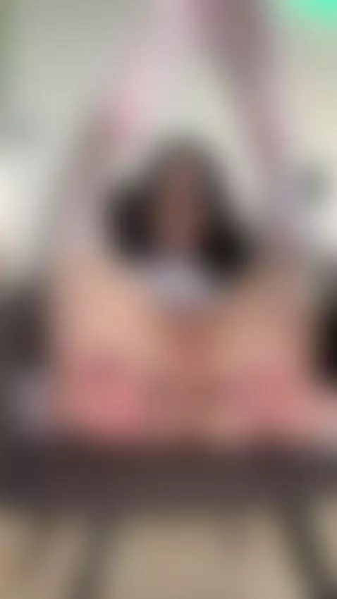 Every glance burns my skin 🌙🔥 by lustyloona