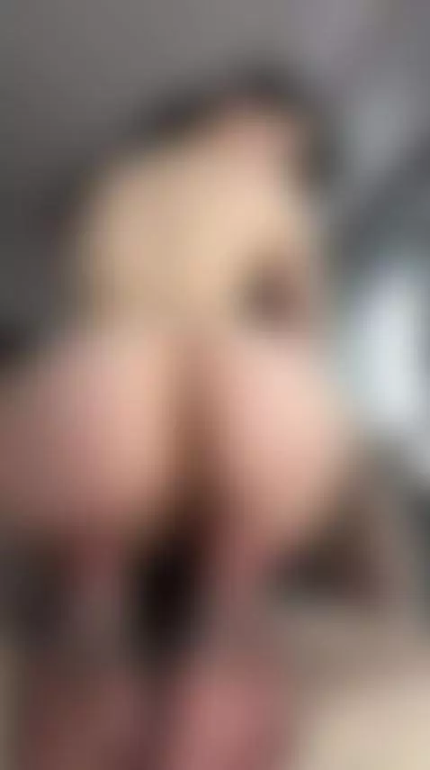 Every sigh slides deeper 💋🫦 by lustyloona