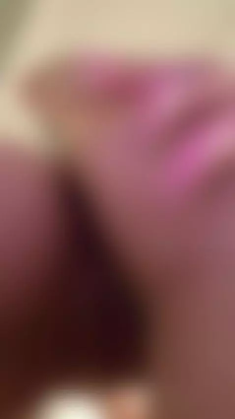 Sending you soft kisses to make your day better 💕💋 by lustyloona