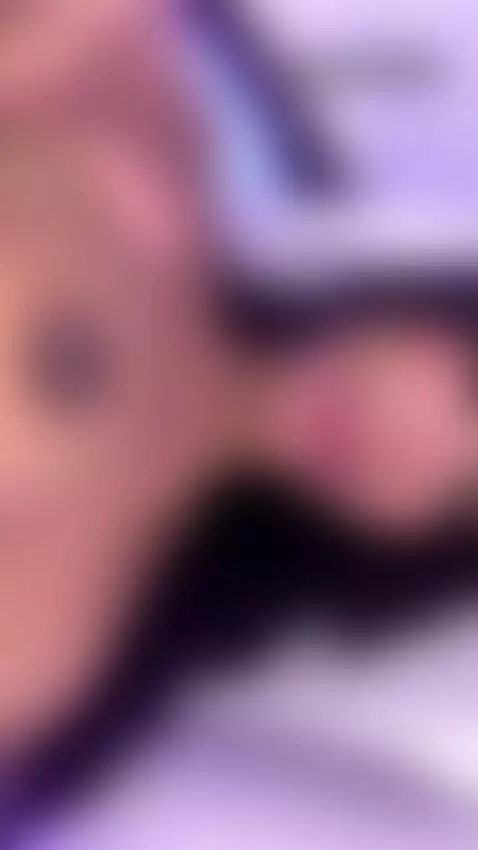 I'm finally back! Did you miss me? Come fuck and suck these ... by auroraa-x1