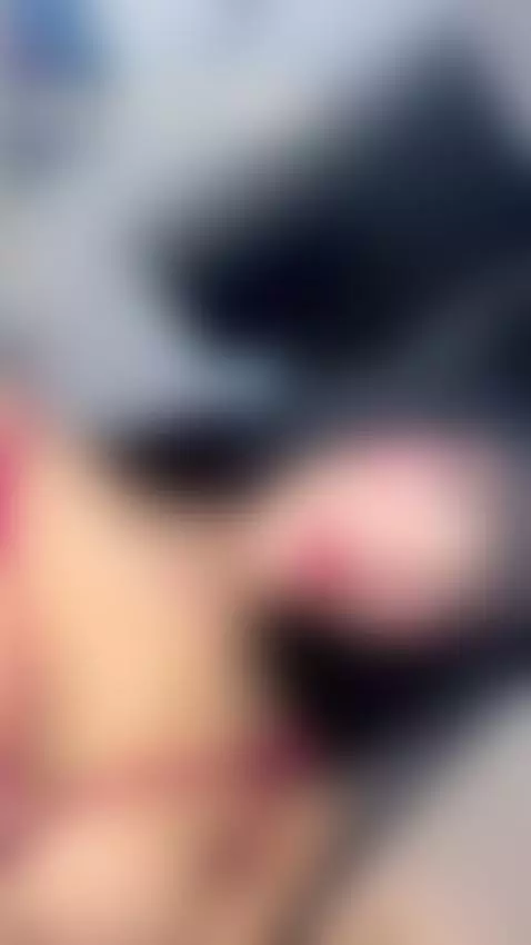 Stop scrolling… I think we could have some fun together by auroraa-x1