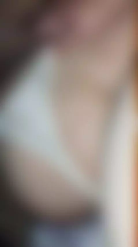 Mi putita favorita, me llama para cogermela a escondidas by osado