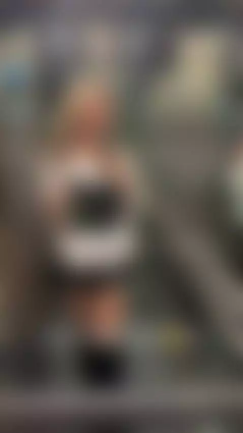 Can you handle having a Vogue girl? by amyphoster