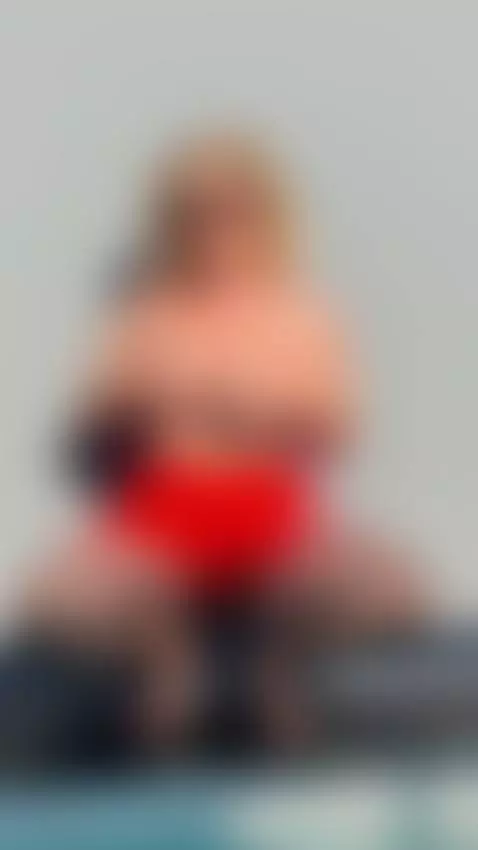 Maybe I should drop them faster, but what's the fun then?  😏 by hollygarner