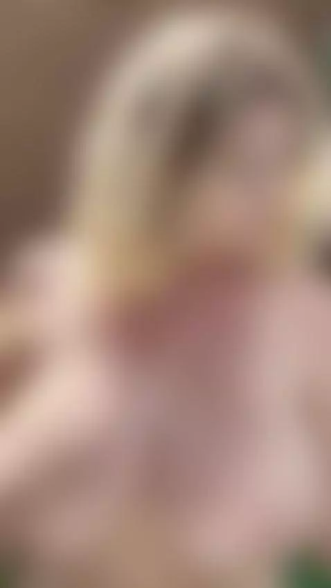 I love showing off when you watch me like this💋 by hollygarner