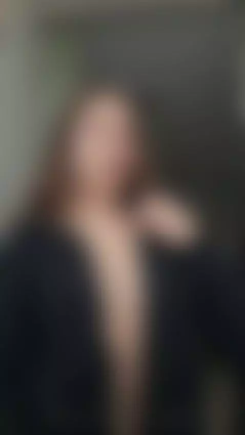 Brunettes don't let go easily.
Especially on OnlyFans by natamissi