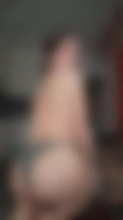 Brunettes don't let go easily.
Especially on OnlyFans by natamissi