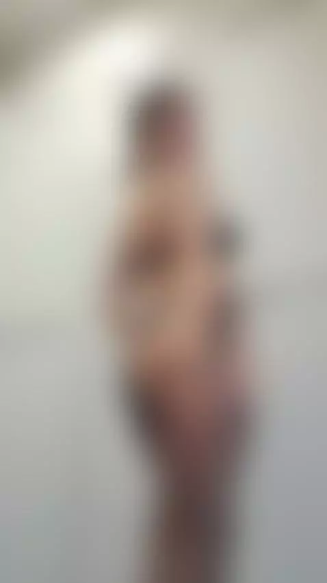 I don't post everything at once.
I post everything on OnlyFa... by natamissi