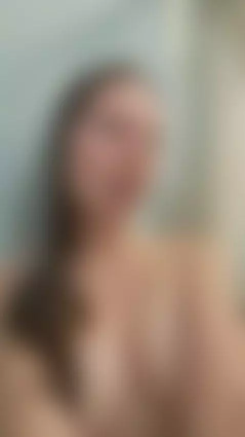 You've been watching too long.
Stop dragging it out—the rest... by natamissi