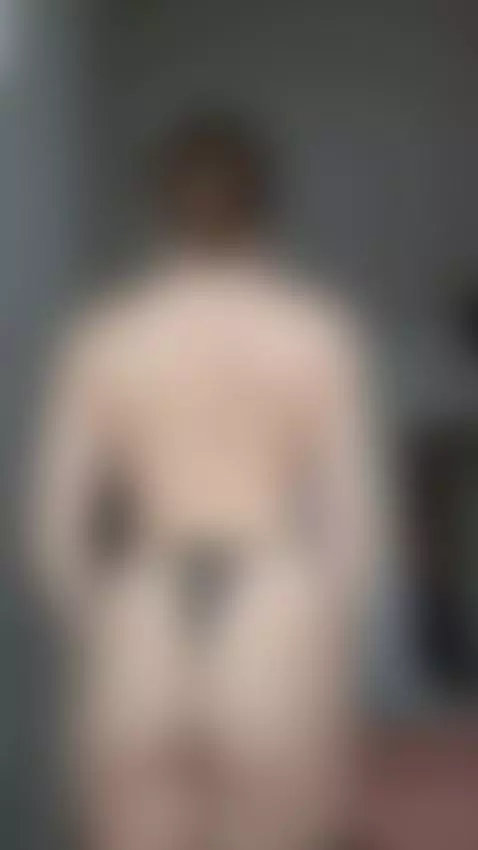 Being a brunette is always a risk.
Take a risk on OnlyFans by natamissi