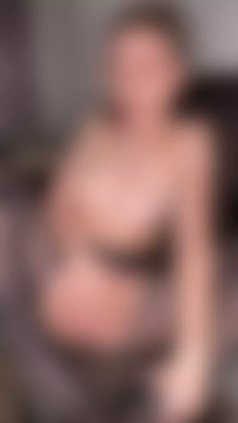 Sweet baby thick curvy ass natural boobs overflowing bra 👅 S... by danamellow