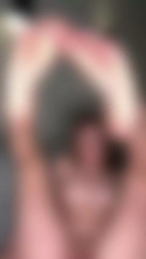 Sweet pussy lips on this curvy beauty — juicy, plump & irres... by danamellow