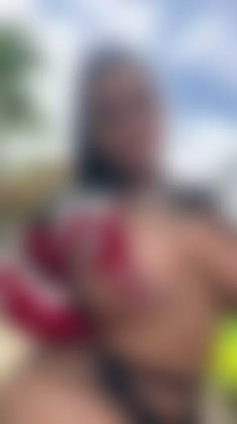 I'm really turned on by speed, but what excites me even more... by melaniepalmerr