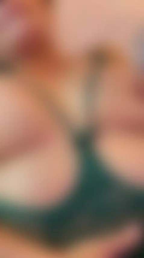 gooned, cumsluts, realgirls by debora-heels