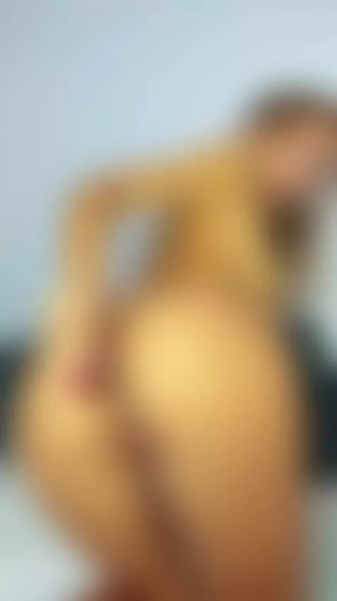 Slim natural curvy teen pussy dripping wet from gentle play ... by tinynika