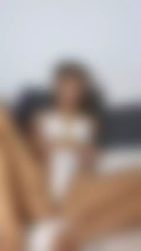 Natural slim curvy teen wet pussy lips glistening & ready 😻 ... by tinynika