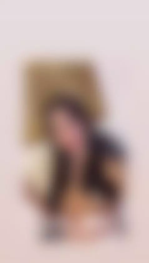 Under my dress there are no panties come by wendymarshal