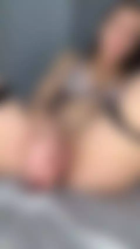 I want to be the slutty teenager who gives you pleasure by princesskiss