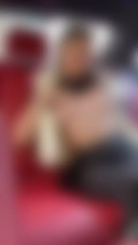 One look at me and suddenly your hands aren’t where they sho... by princesskiss