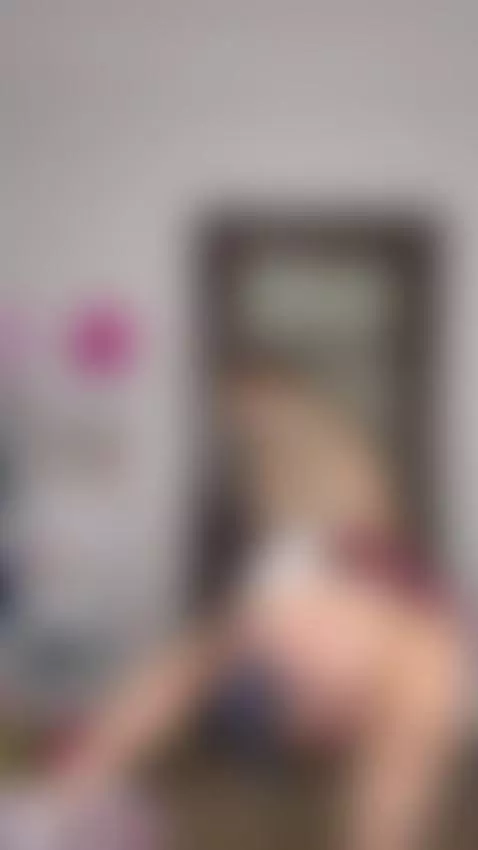 I love getting naughty and wet when you look at me by princesskiss