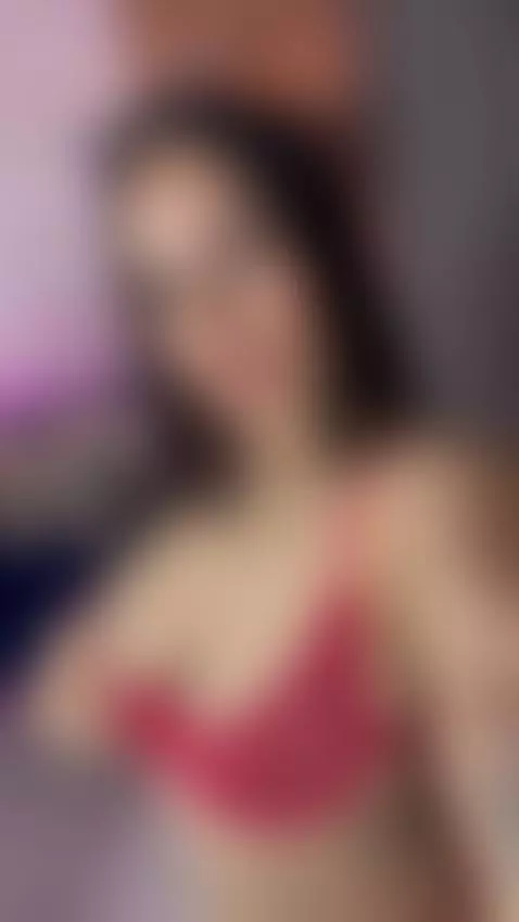 The night gets interesting when you walk into my room 😈 by karol-priston