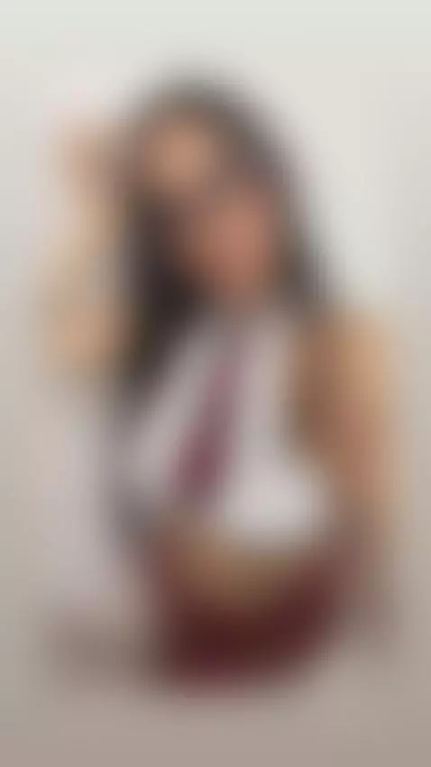 The schoolgirl who doesn't follow rules 😈 by karol-priston