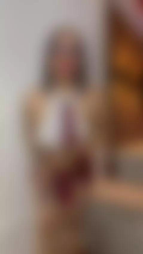 show live- https://es.stripchat.com/karol_priston by karol-priston