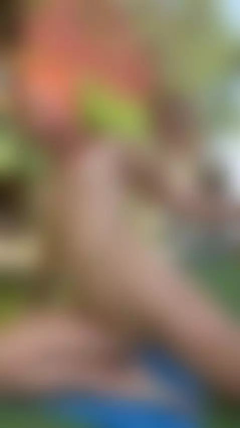 Should I stretch a little more? 🔥 by clemenceaudiard