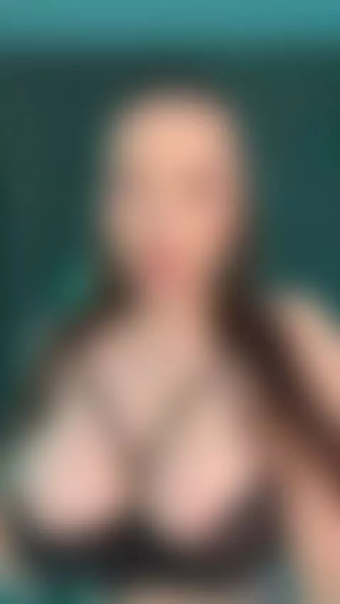 I create with love — please support me on OnlyFans 🤍 by lunakitt1e