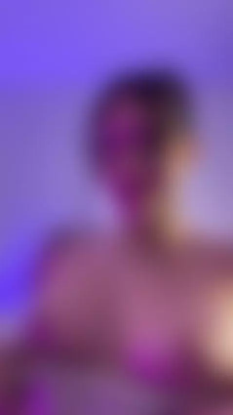 Leaving my comfort zone (literally, this outfit). (.)(.) by isabella-monroe