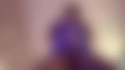 https://www.camsoda.com/valenvegaa by valenvegaa