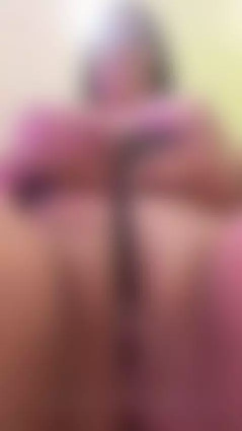 Suck my hard clit papi! by valenvegaa