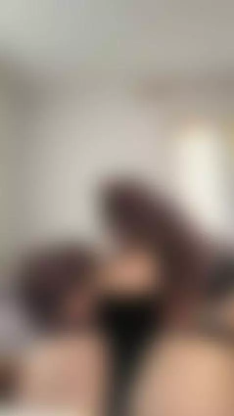 I love it when people look at me like that 👀
Continue on Onl... by namikoo