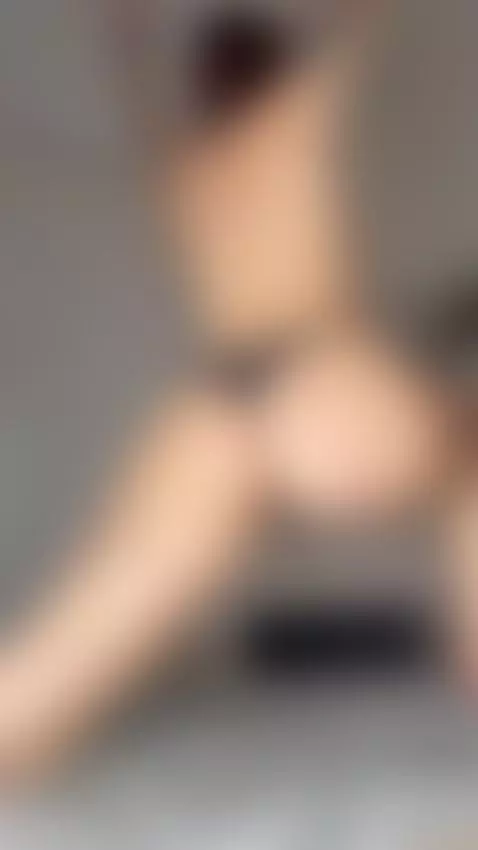 You won't be able to scroll past this 👀🔥
OnlyFans is waiting by namikoo