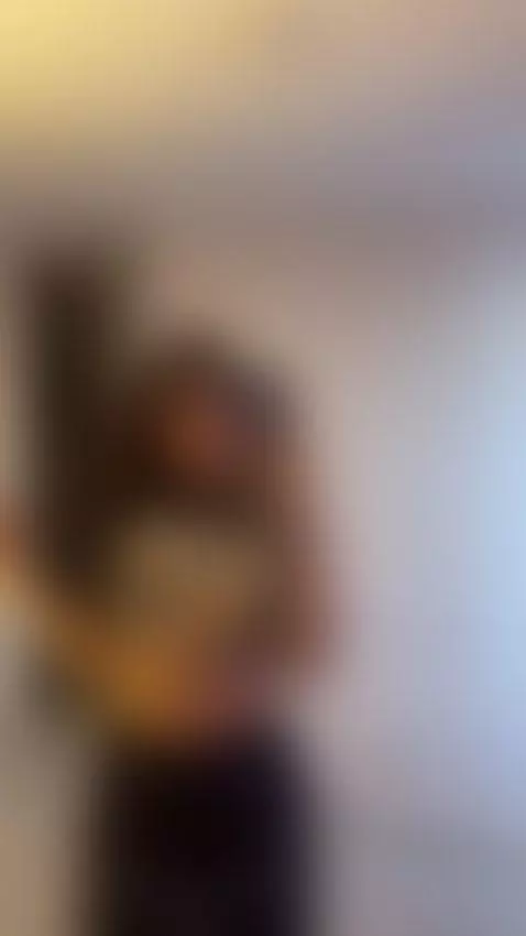 Hello by karol-rossee