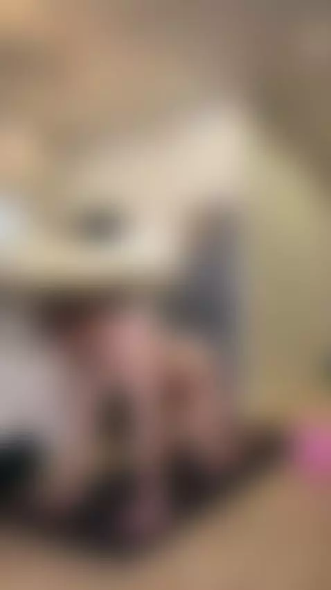 I dream of being used hard right here by lysabliss