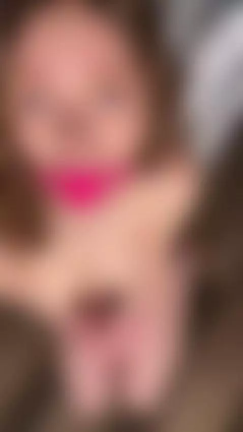 Can I convince you to run your tongue all over my body by lysabliss