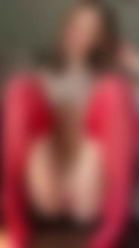This petite teen got more than just good looks by lysabliss