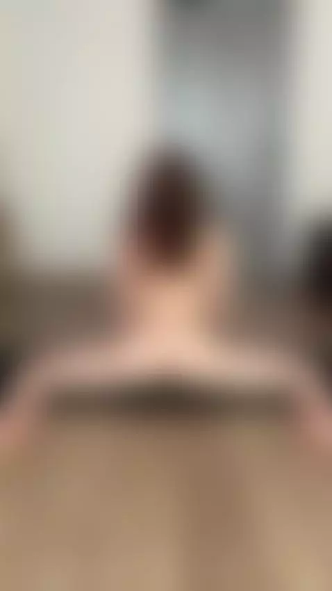 I bet you can make my booty bounce better by lysabliss