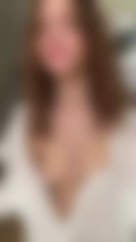 Hoping to make you smile with my tits by lysabliss
