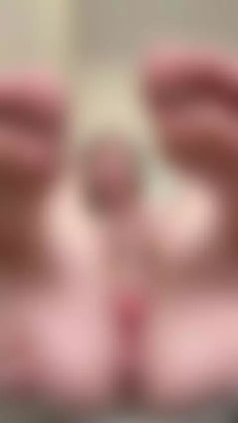 Teen babyface natural pink pussy lips swollen & inviting 😈 J... by mirraglow