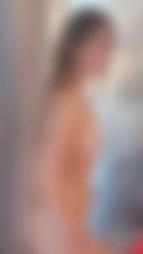 Sexy oiled body by zoeandmanson